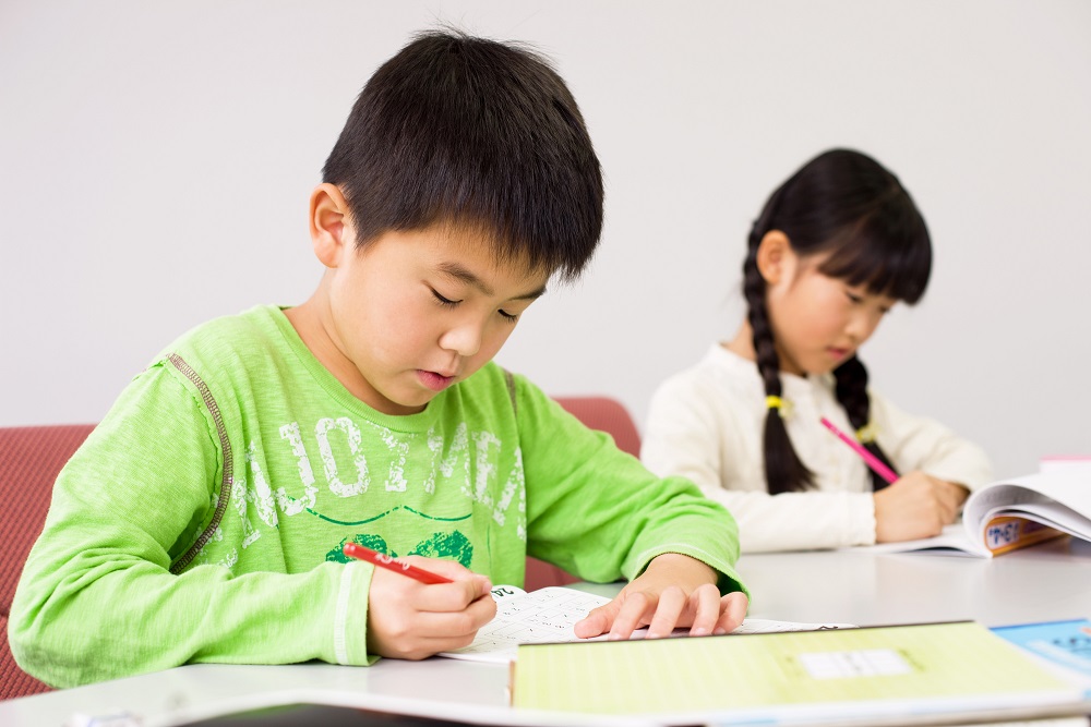 信頼度抜群の教育バックアップの写真